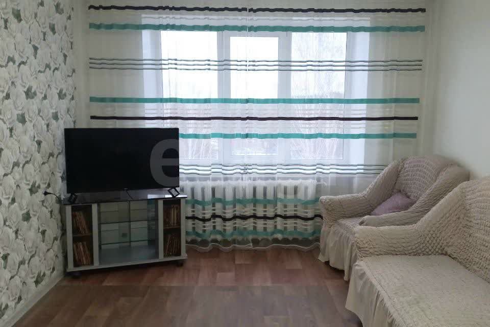 Продаётся 3-комнатная квартира, 61.8 м²