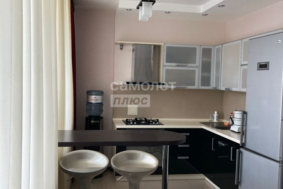 Продаётся 3-комнатная квартира, 70 м²