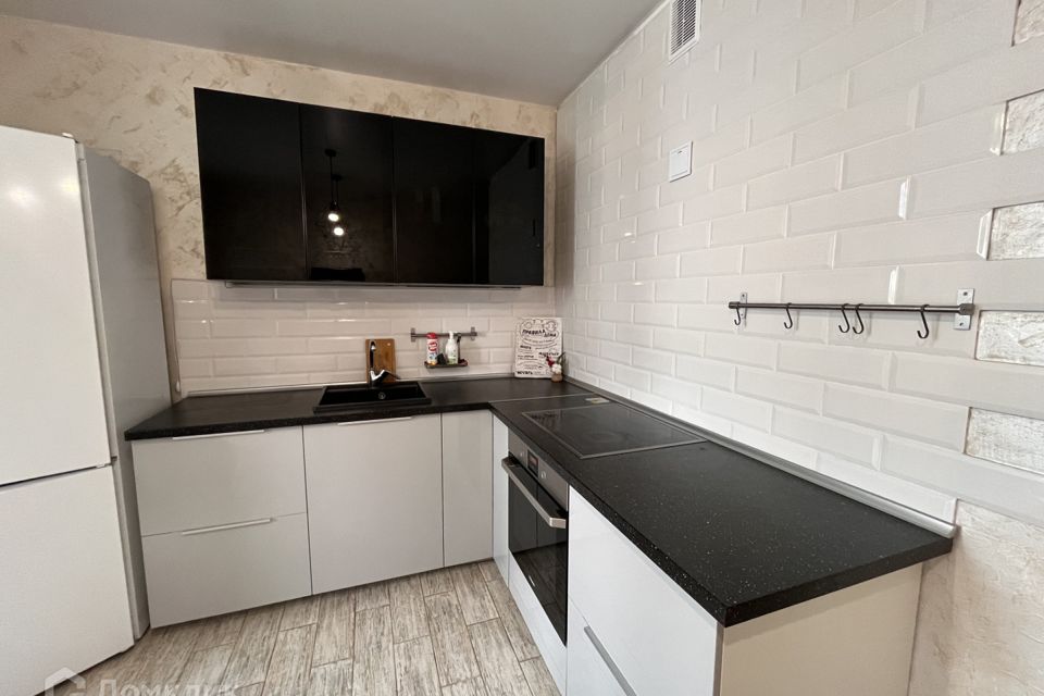 Сдаётся 1-комнатная квартира, 40 м²