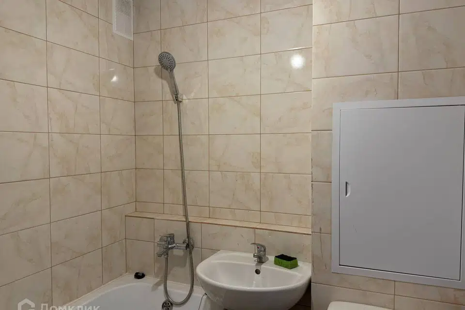 Продаётся 2-комнатная квартира, 37.9 м²