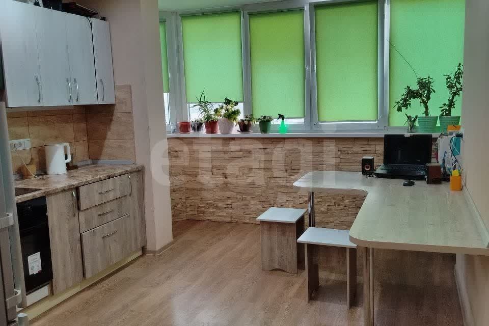 Продаётся 1-комнатная квартира, 38.3 м²