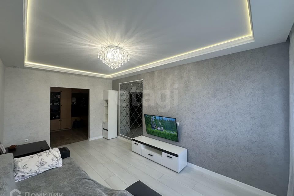 Продаётся 5-комнатная квартира, 95 м²