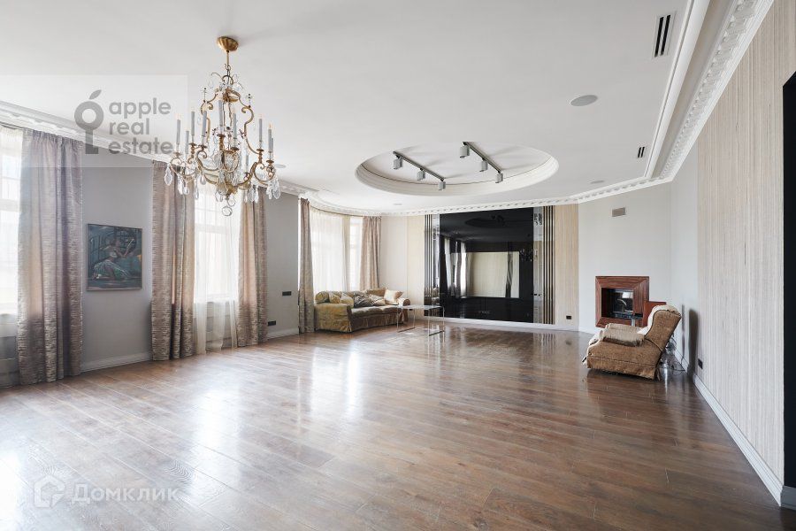 Продаётся 5-комнатная квартира, 245.9 м²