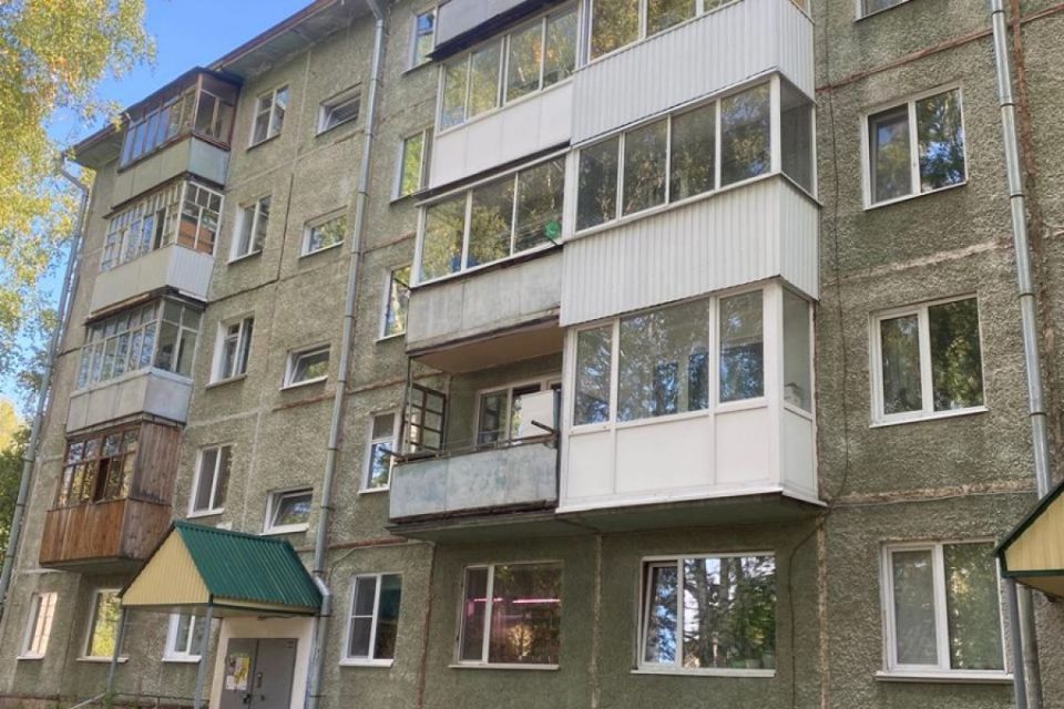 Продаётся 3-комнатная квартира, 59.9 м²