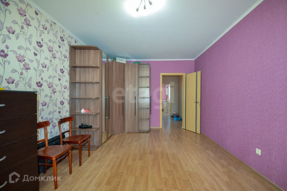 Продаётся 3-комнатная квартира, 82 м²