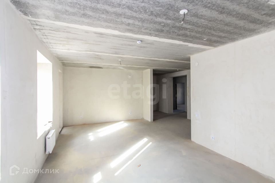 Продаётся 3-комнатная квартира, 115.7 м²