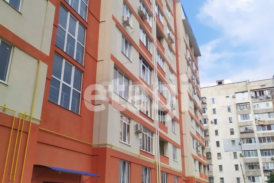 Продаётся 1-комнатная квартира, 54.9 м²