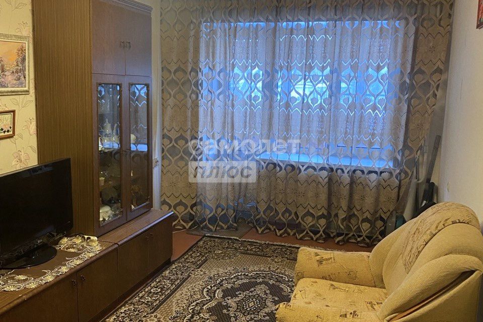 Продаётся 2-комнатная квартира, 43.7 м²