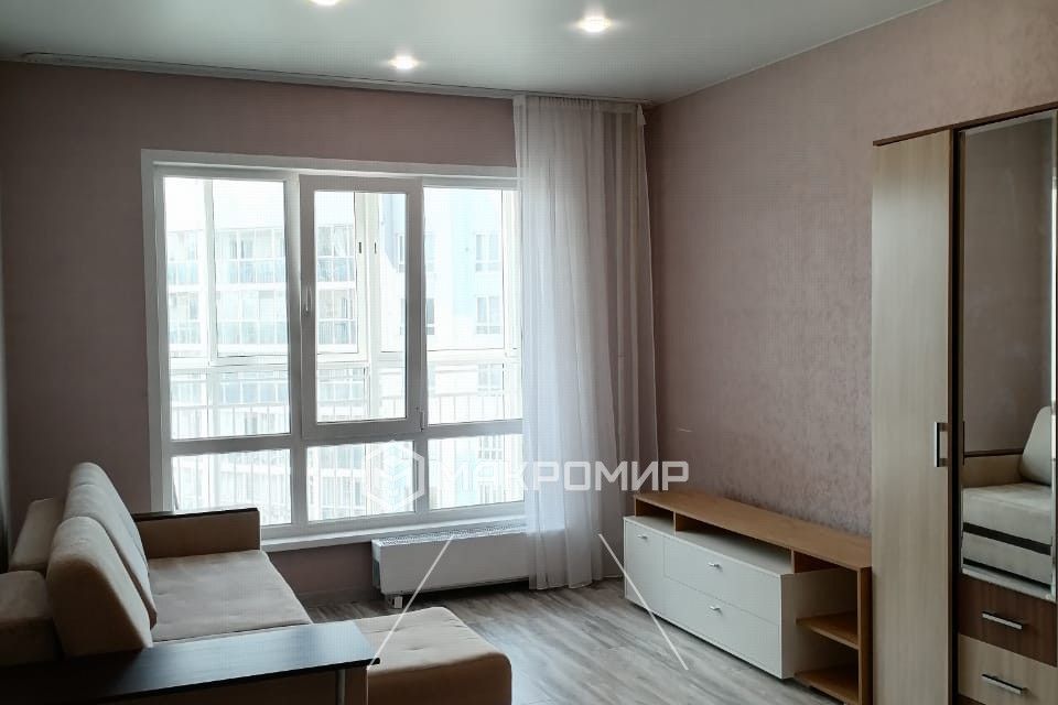 Сдаётся 1-комнатная квартира, 40 м²