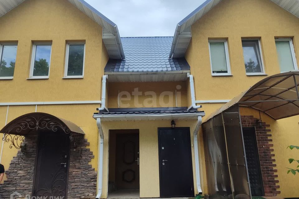 Продаётся 2-комнатная квартира, 69.4 м²