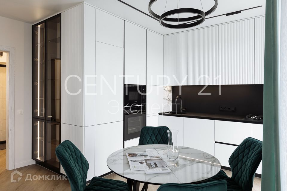 Продаётся 2-комнатная квартира, 60.9 м²