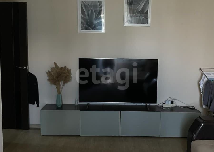 Продаётся 2-комнатная квартира, 55.5 м²