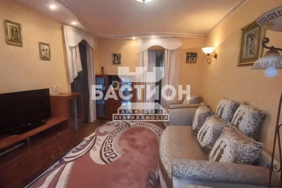 Продаётся 3-комнатная квартира, 56.7 м²