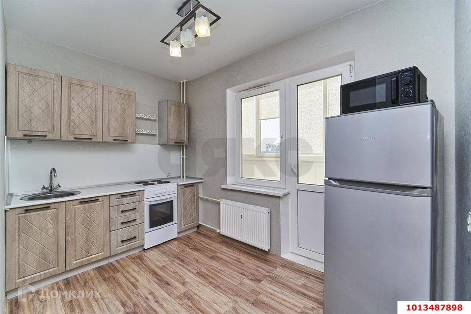 Продаётся 1-комнатная квартира, 39.5 м²