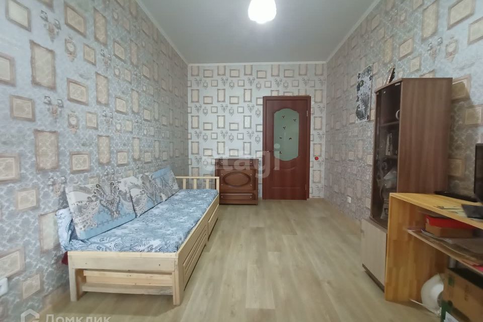 Продаётся 1-комнатная квартира, 37.3 м²