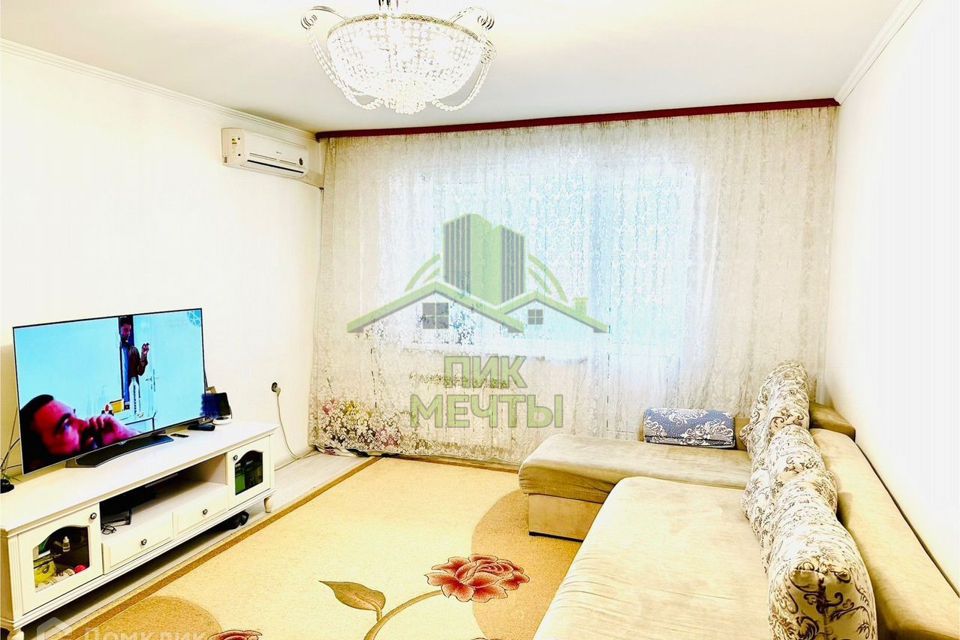 Продаётся 2-комнатная квартира, 64.4 м²