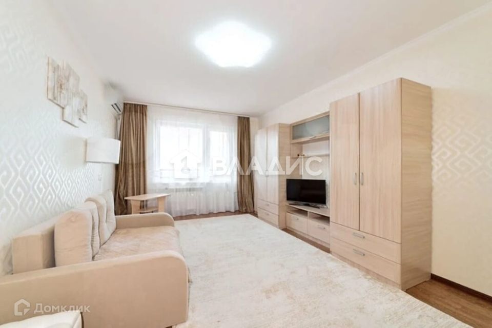 Продаётся 1-комнатная квартира, 38.7 м²
