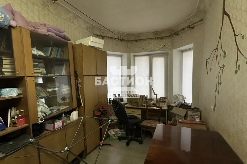 Продаётся 3-комнатная квартира, 65.4 м²