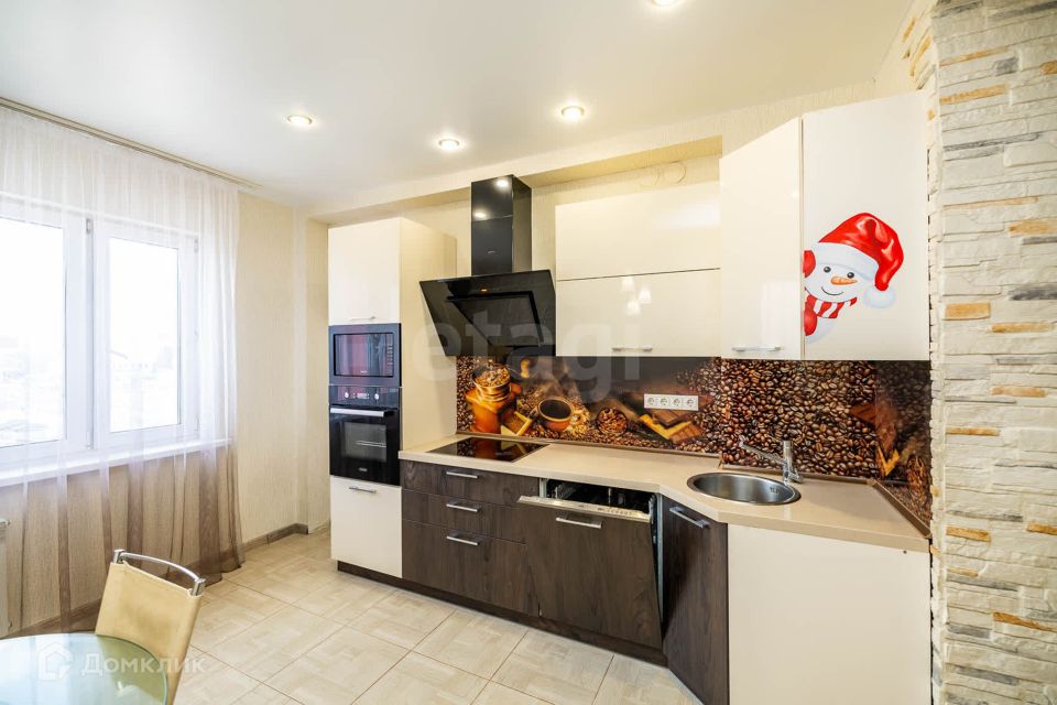 Продаётся 3-комнатная квартира, 89.2 м²