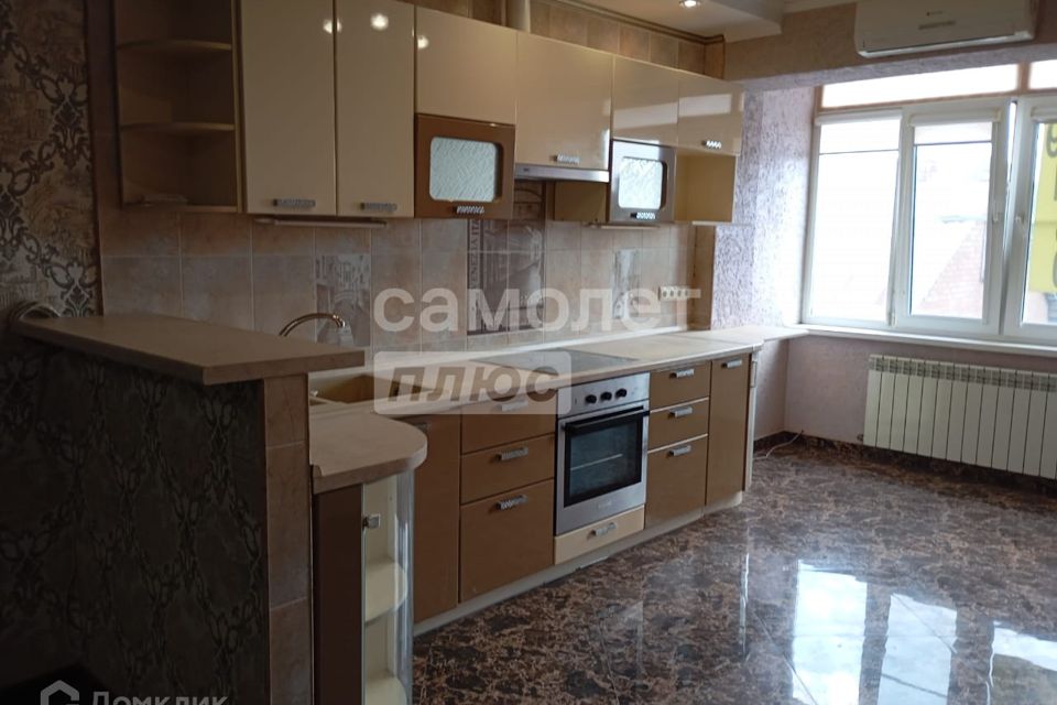 Продаётся 2-комнатная квартира, 62.2 м²