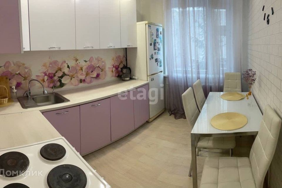 Сдаётся 1-комнатная квартира, 33 м²