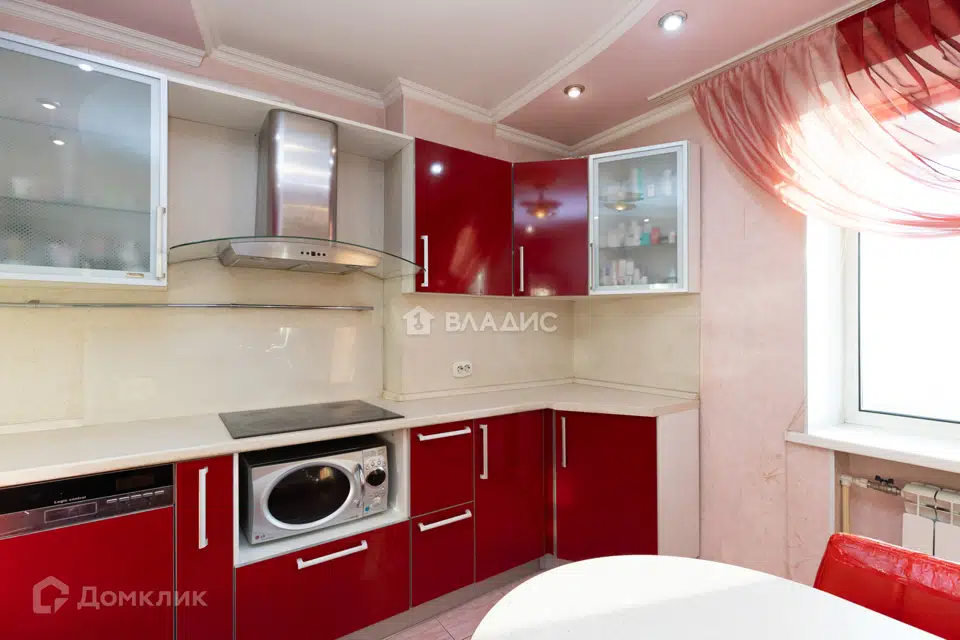 Продаётся 3-комнатная квартира, 72.8 м²