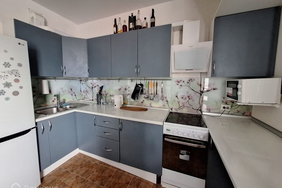 Продаётся 1-комнатная квартира, 49.3 м²