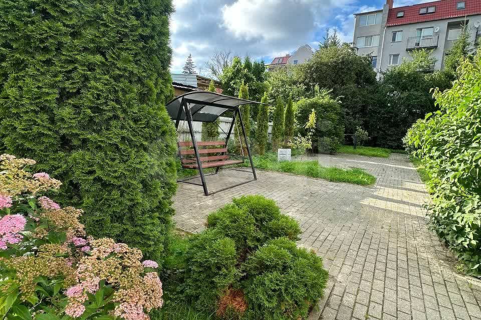 Сдаётся 2-комнатная квартира, 70 м²