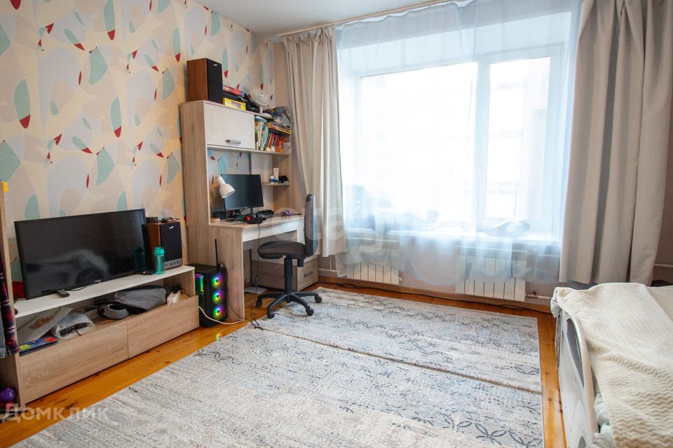 Продаётся 3-комнатная квартира, 116.5 м²