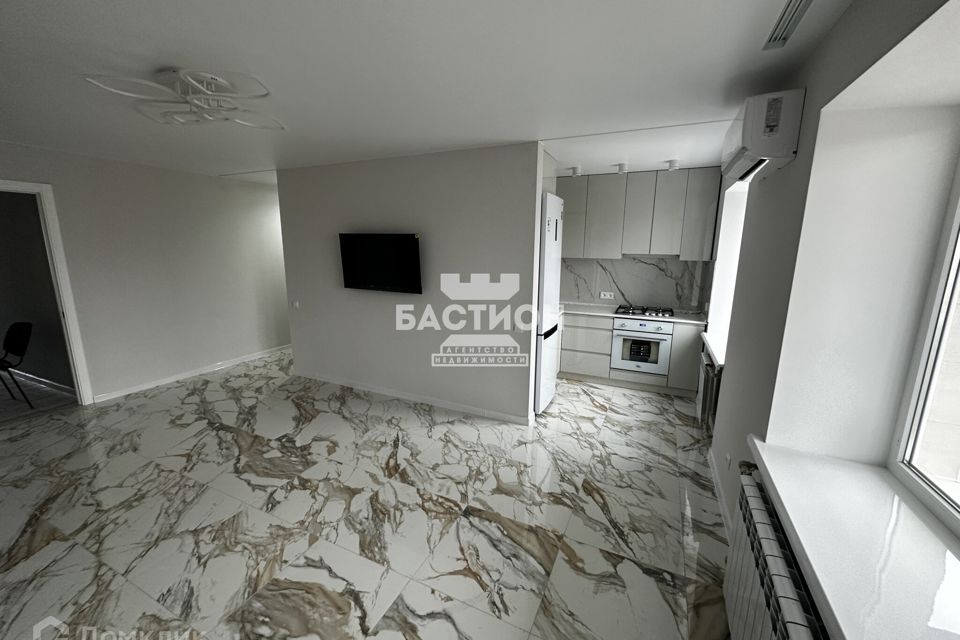 Продаётся 2-комнатная квартира, 42.6 м²