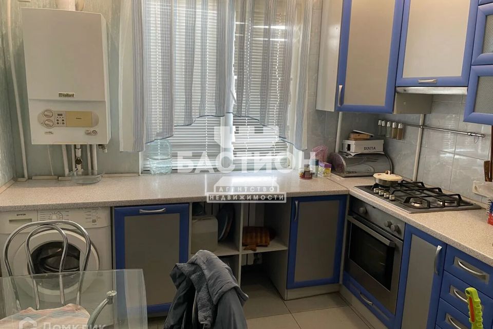 Продаётся 3-комнатная квартира, 64.3 м²