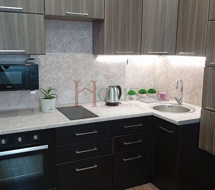 Сдаётся 2-комнатная квартира, 42 м²