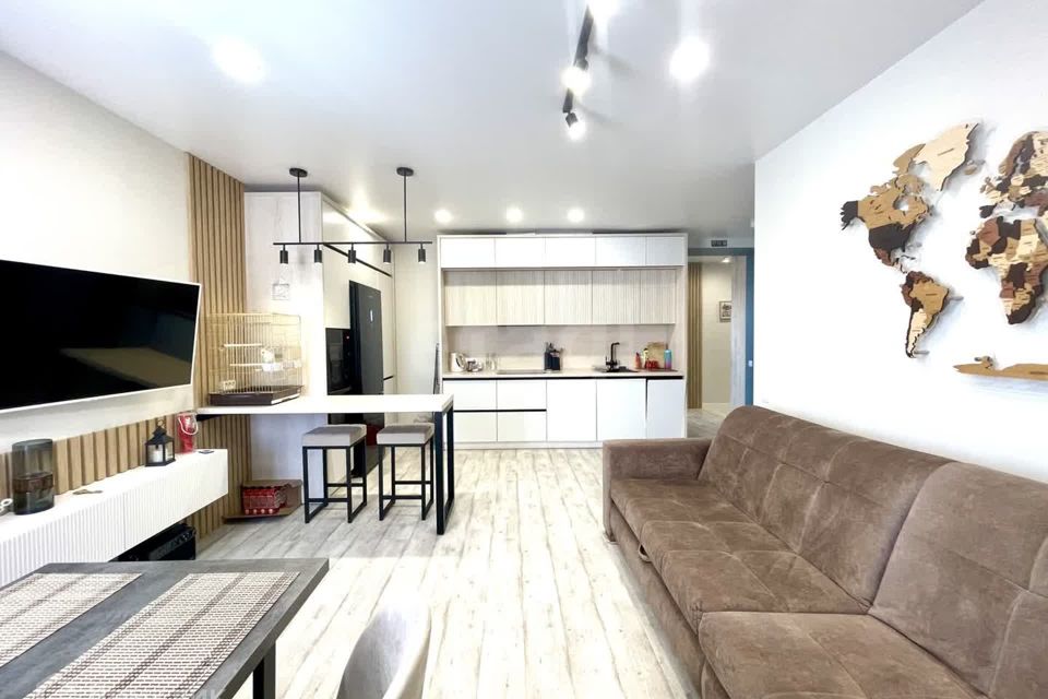 Продаётся 3-комнатная квартира, 80 м²