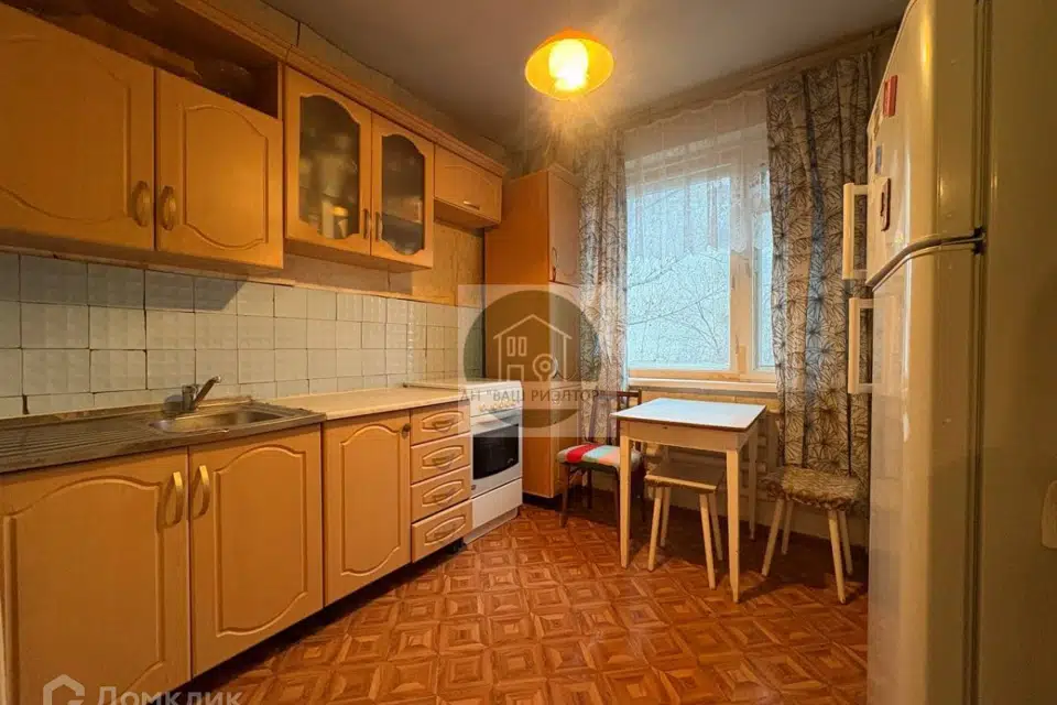 Продаётся 3-комнатная квартира, 65.2 м²
