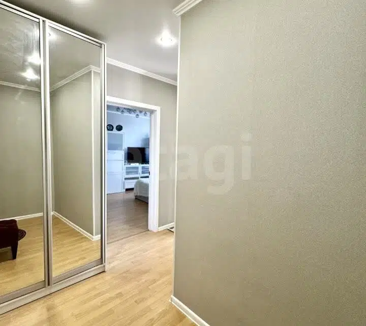 Продаётся 1-комнатная квартира, 37.4 м²
