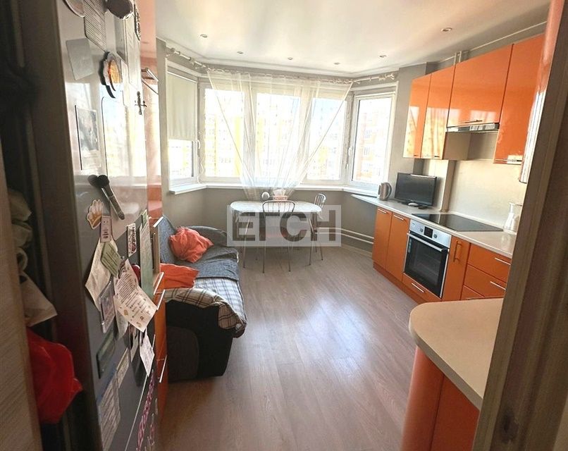 Продаётся 2-комнатная квартира, 60.6 м²