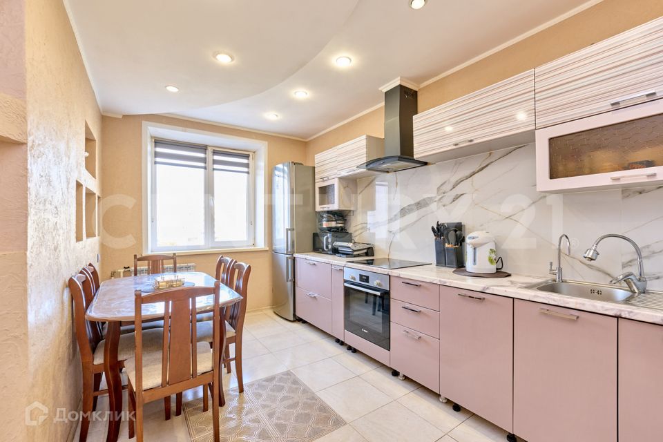 Продаётся 3-комнатная квартира, 66.3 м²