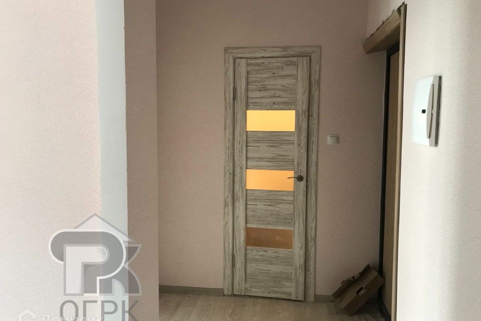 Продаётся 1-комнатная квартира, 38 м²
