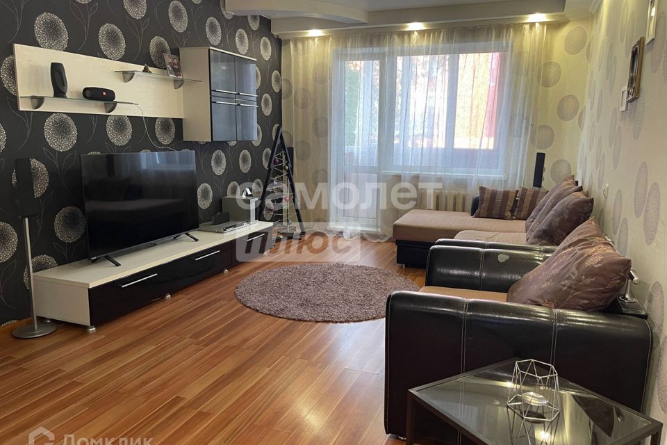 Продаётся 3-комнатная квартира, 64.3 м²