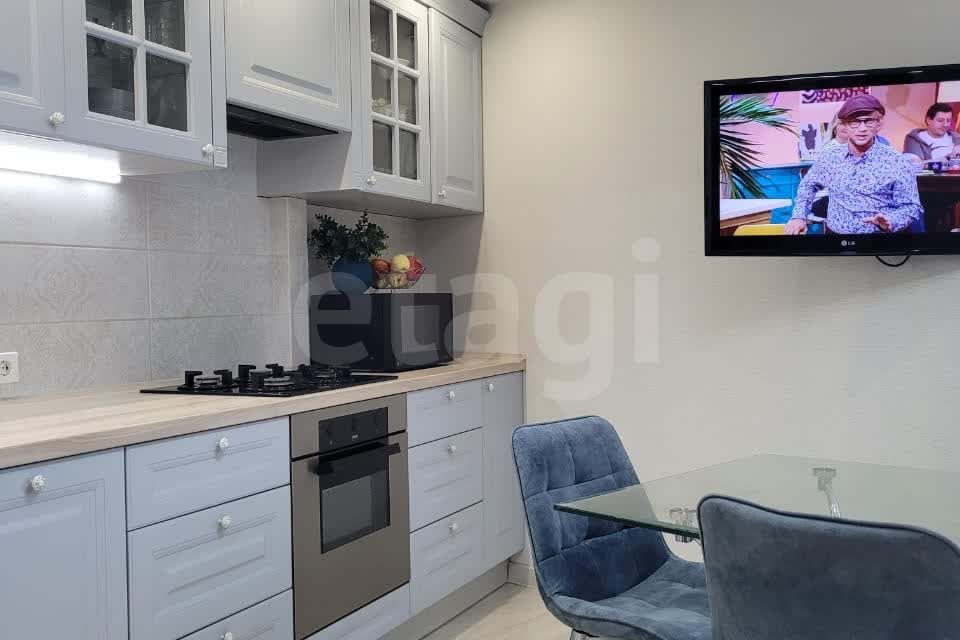 Продаётся 3-комнатная квартира, 69.6 м²