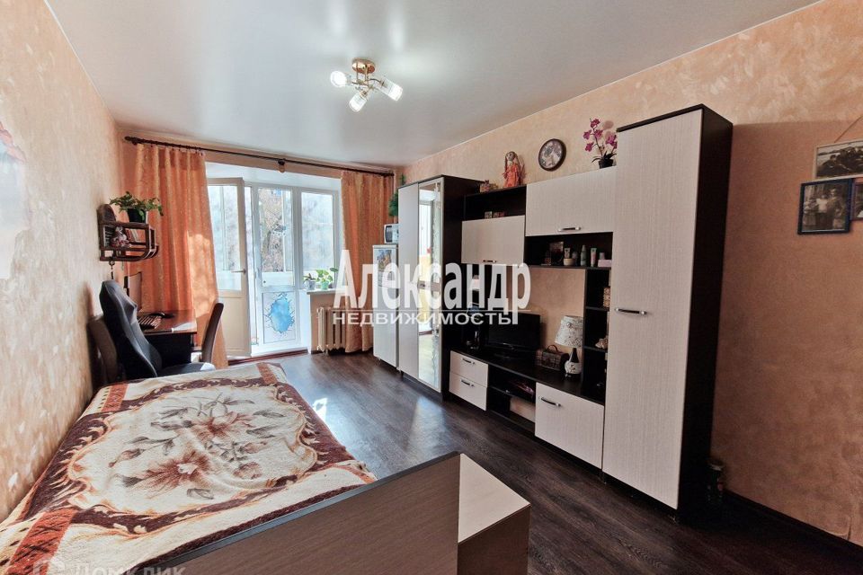Продаётся комната в 3-комн. квартире, 16.6 м²