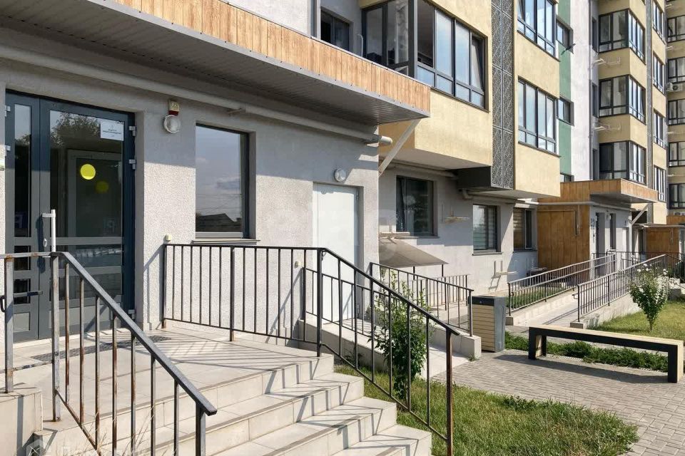 Продаётся 2-комнатная квартира, 56 м²