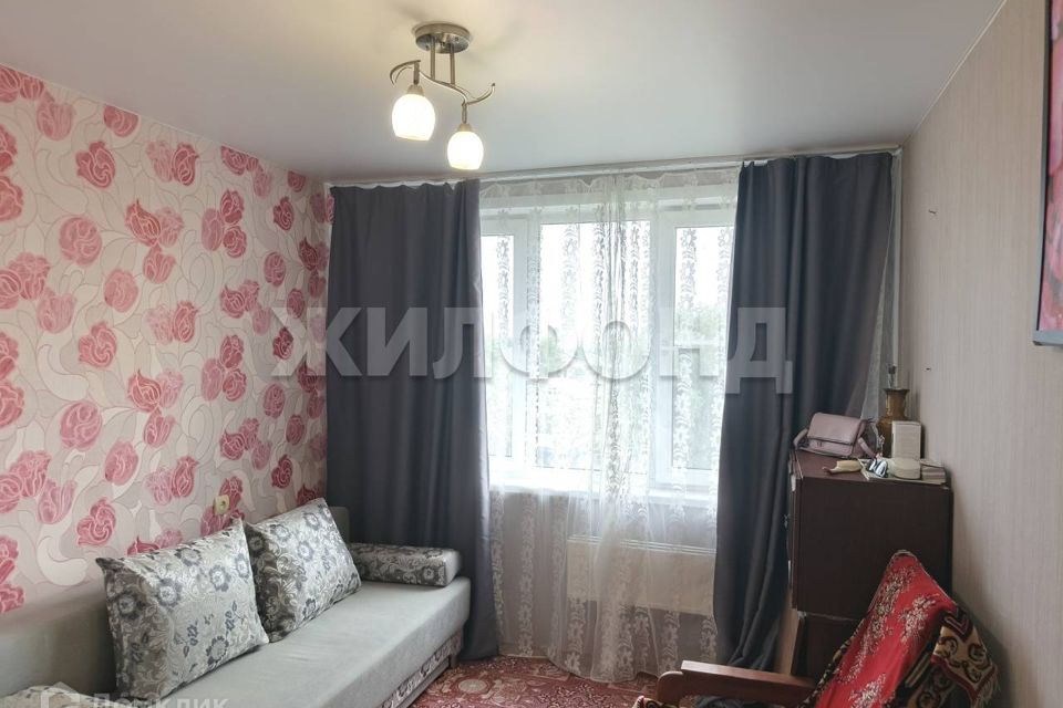 Продаётся 2-комнатная квартира, 42.7 м²