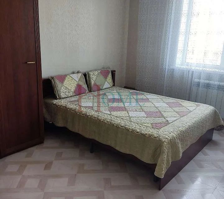Сдаётся 2-комнатная квартира, 56 м²