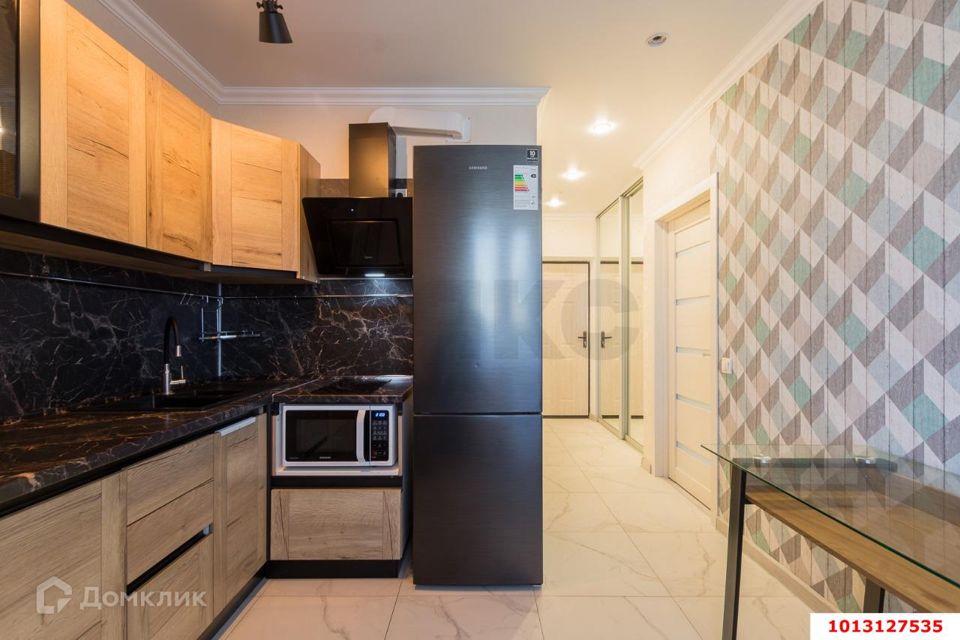 Продаётся 1-комнатная квартира, 41 м²