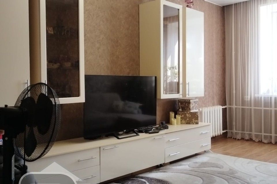 Продаётся 2-комнатная квартира, 54.6 м²