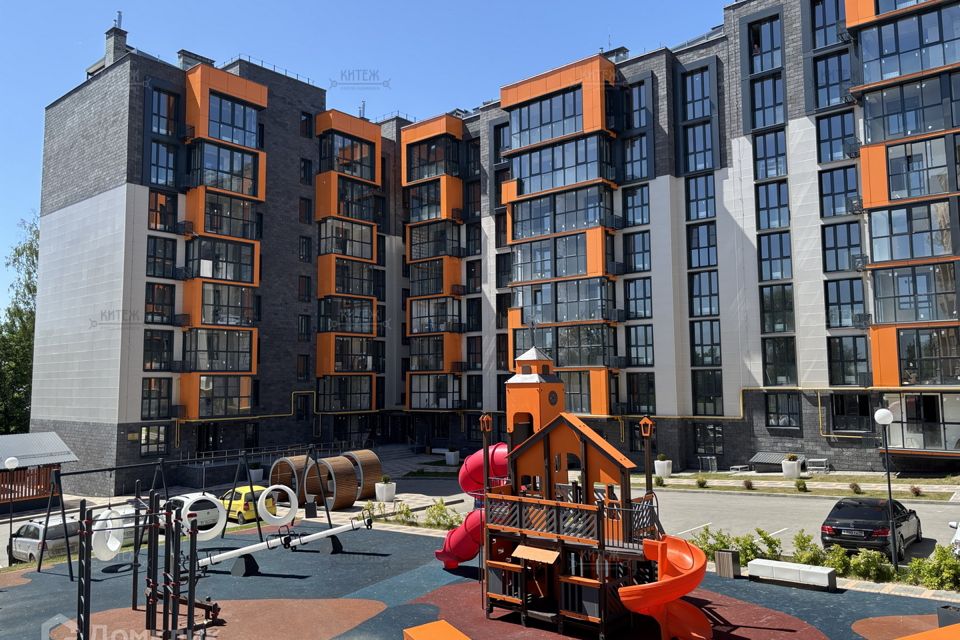 Продаётся 2-комнатная квартира, 72.32 м²