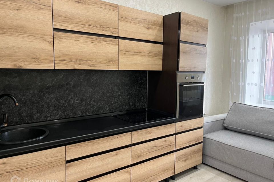 Продаётся 1-комнатная квартира, 38 м²