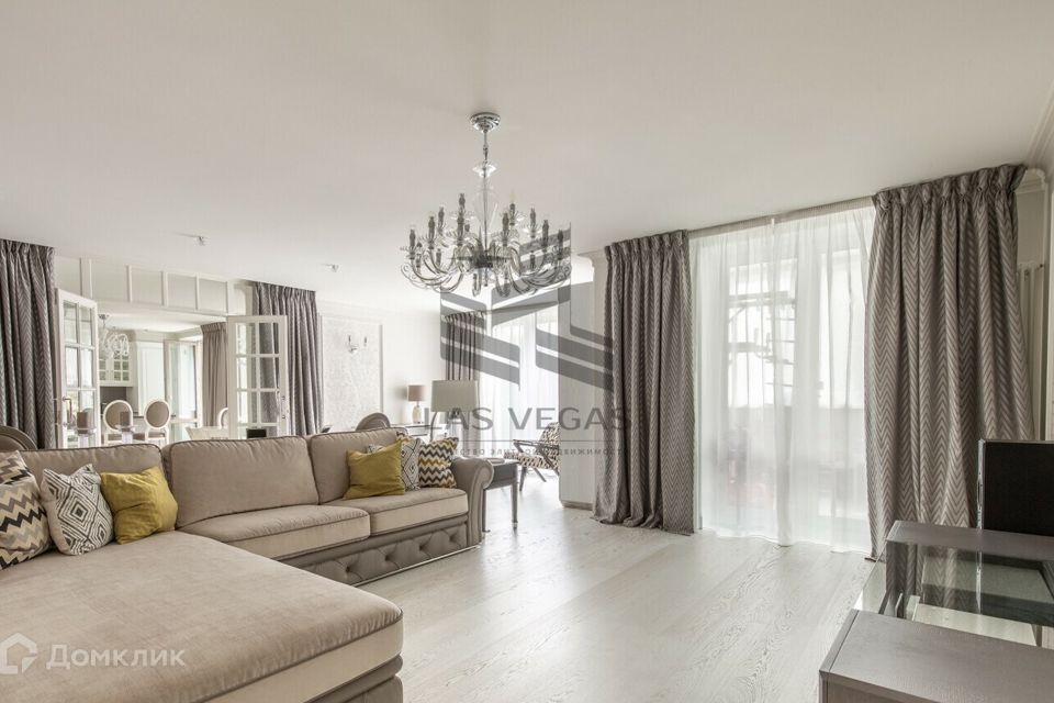 Сдаётся 3-комнатная квартира, 82 м²