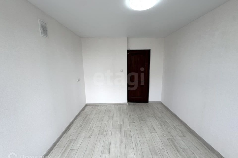 Продаётся комната в 1-комн. квартире, 12 м²
